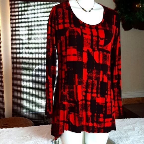 Cato  Womans Red  Black Print Long SleeveTop M - Picture 3 of 9